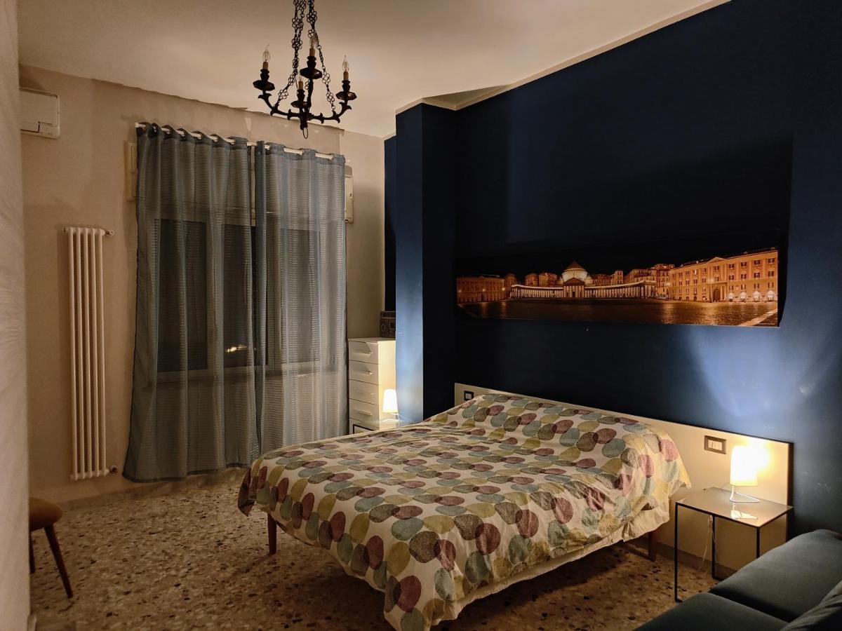 Appartamento La Dimora dell'Avvocato Napoli Esterno foto